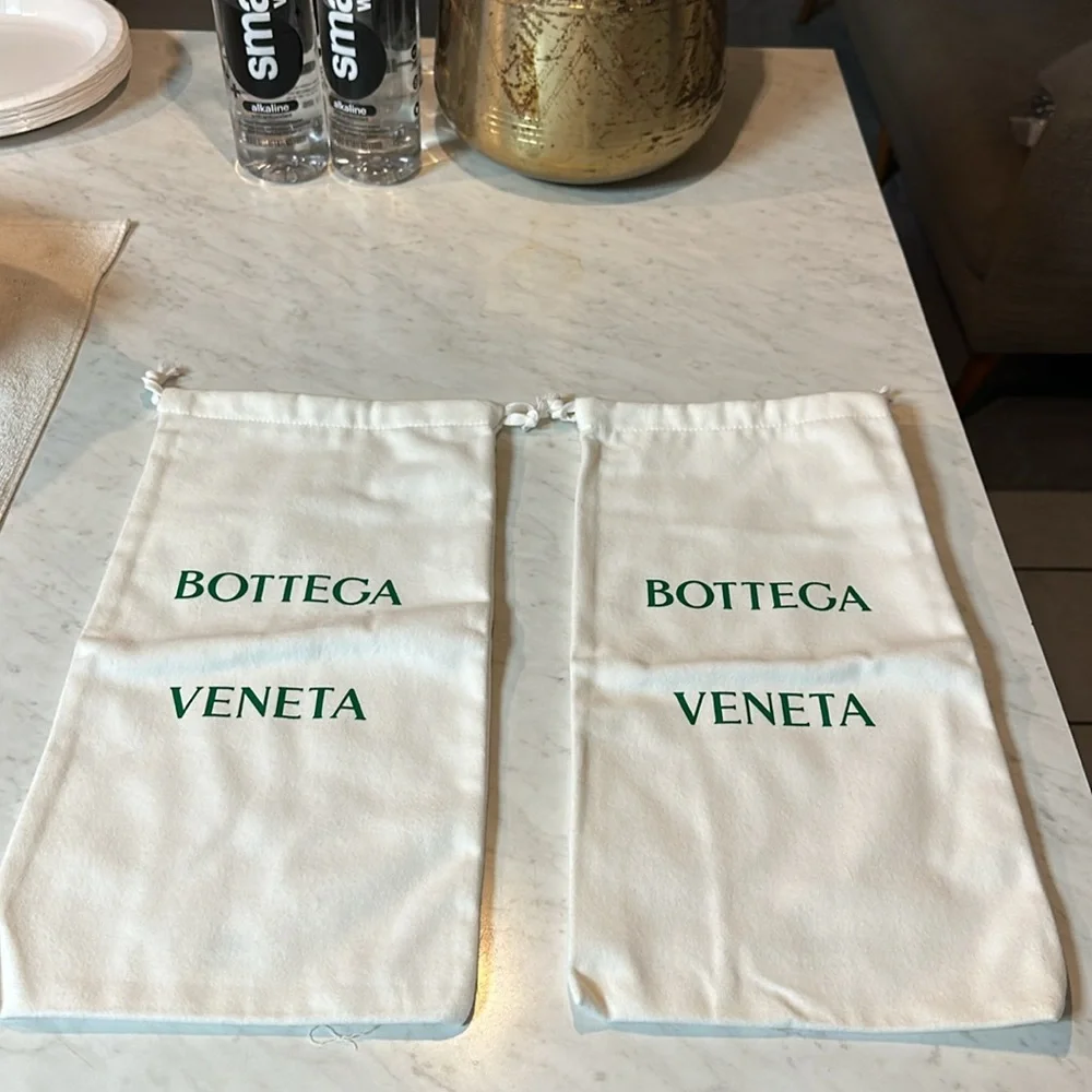 BOTTEGA VENETA DUST BAG FOR SALE 💚💚💚💚💚💚💚💚💚💚💚💚💚💚💚💚💚💚💚💚💚